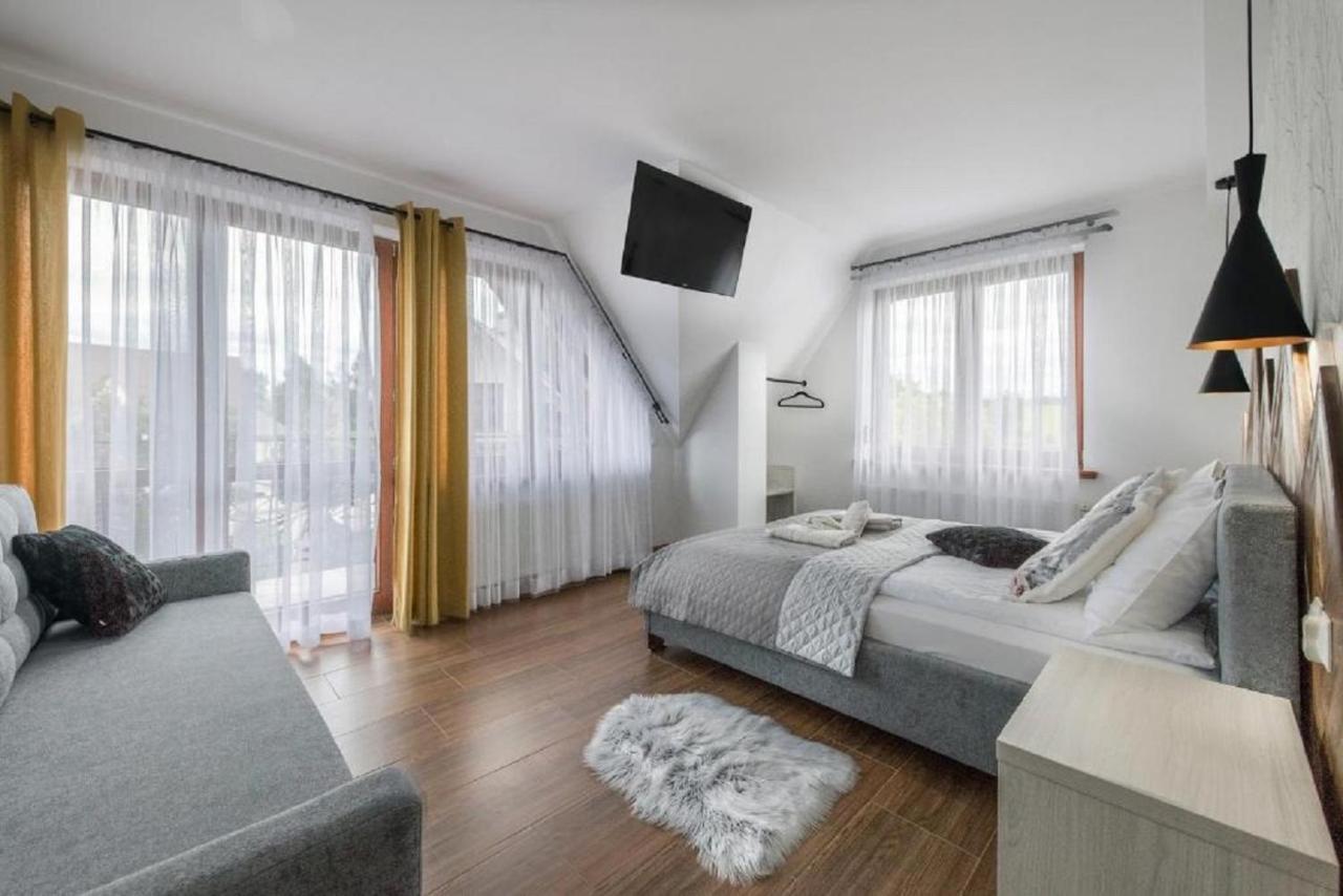 Bed and Breakfast Bialy Jelen Z Basenem I Jacuzzi Ostrowsko Экстерьер фото